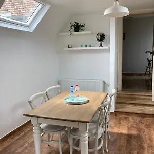 https://rustig-appartement-in-het-groen-met-terras.hotelsghent.com